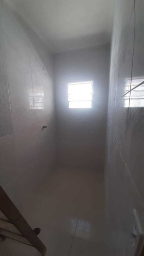 Imagem 11 de 13 de Casa A Venda Com Piscina Em Mongaguá-sp.