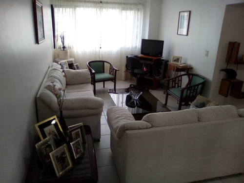 Imagen 2 de 11 de Vendo Apartamento En Av. El Ejército, El Paraíso