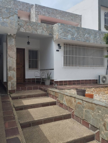 En Venta Moderna Casa Quinta En La Trigaleña 380mts. Calle Cerrada (cv)