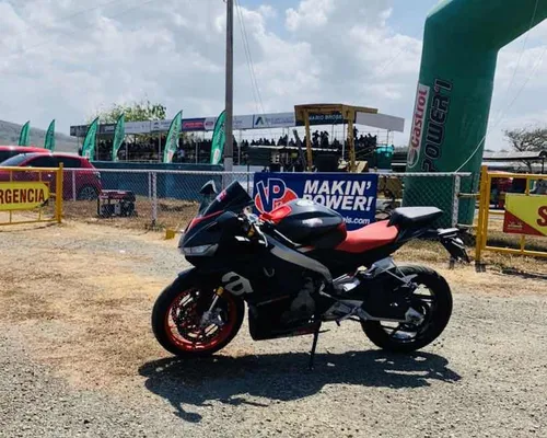 Aprilia Rs660