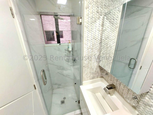 Espectacular Apartamento En Alquiler Santa Paula.25-2063 K.o