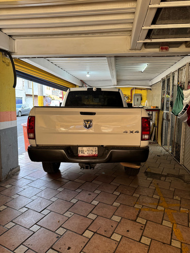 RAM Ram 1500 5.7 Hemi Limited 4X4 At