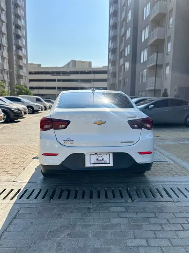 Chevrolet Onix 1.0T Premier Sedan At