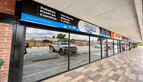 Arriendo Local Comercial En Strip Luis Cruz De Molina