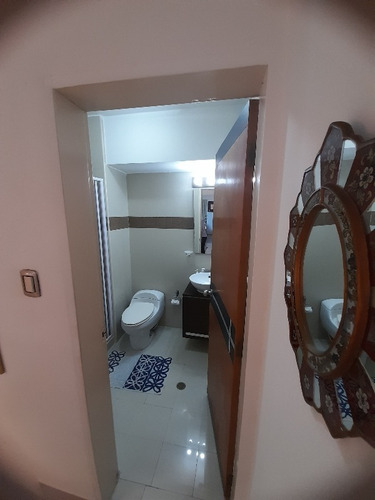 Imagen 14 de 30 de Angela Betancourt Vende, Bello Y Moderno Penthouse En Mañongo Foa-2394 04125067379 04244900499