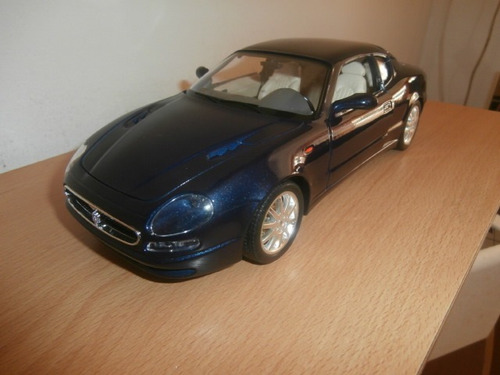Carro De Coleccion: Maserati 3200 Gt 1998   Escala 1:18