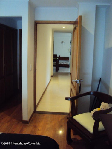 Apartamento En Granada Norte Rah Co: 21-1002