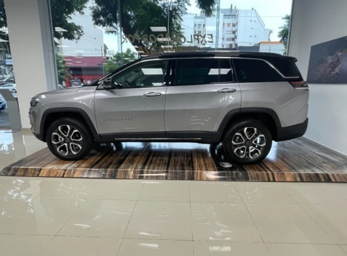 Imagen 3 de 15 de Nuevo Jeep Commander Limited