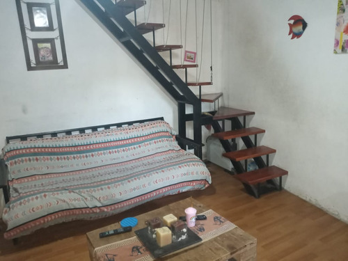 El Palomar Casa Fte De 3 Ambientes Y Fdo Casa De 3 Ambientes F: 8821