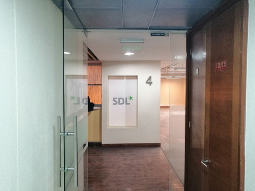 Arriendo Oficina Habilitada De 255,36 M2, Metro Pedro De Val