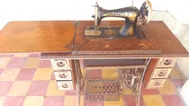 Comprar Antigua Máquina De Coser Singer.  Retiro X Wilde, Avellaneda