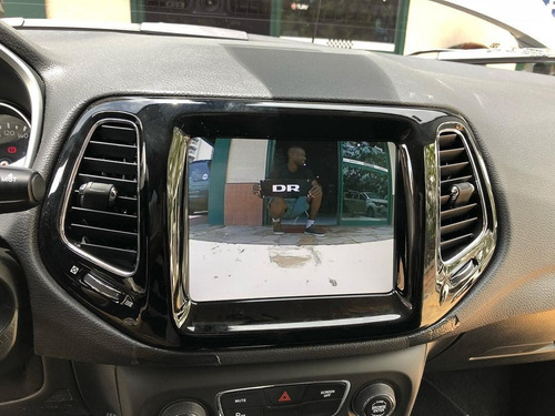 Imagem 3 de 3 de Jeep Desbloqueio Com Espelhamento E Câmera Frontal