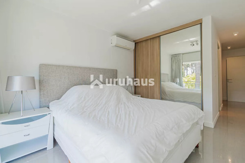 Alquiler Apartamento Dos Dormitorios Punta Del Este Edificio Rincon Del Bosque
