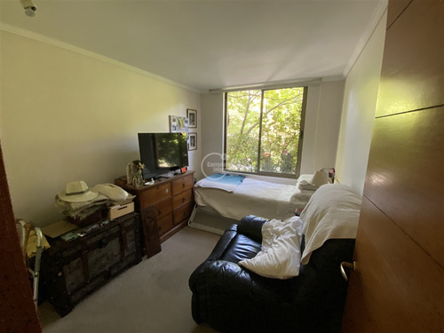 Departamento En Venta De 4 Dorm. En Lo Barnechea