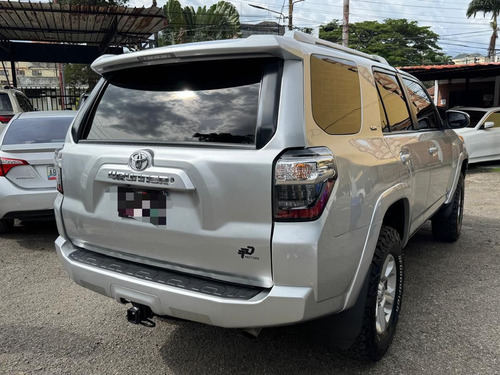 Toyota 4runner Sr5 2016