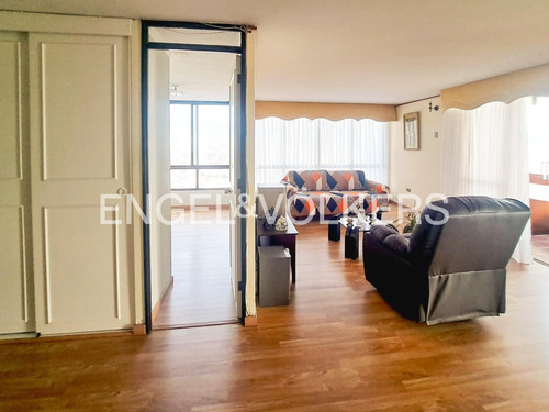 Arriendo Dpto. 2 Dormitorios En Torre Codelco