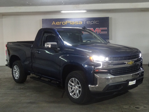 Imagen 3 de 12 de Chevrolet Cheyenne Lt 2021