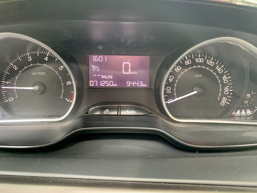 Imagen 8 de 15 de Peugeot 2008
