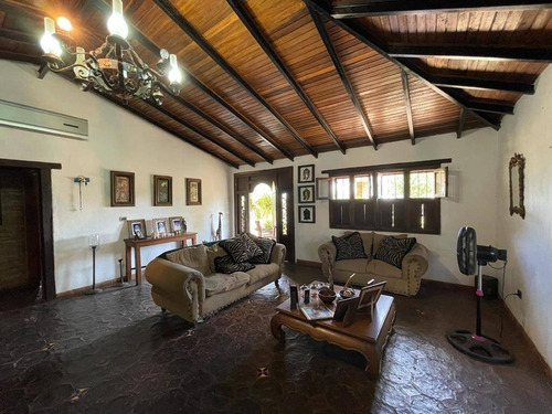 Imagen 4 de 11 de Re/max. Iris Hernandez. Vende Casa (3324/200m2). Safari Carabobo. Libertador (tocuyito). Codigo 441884