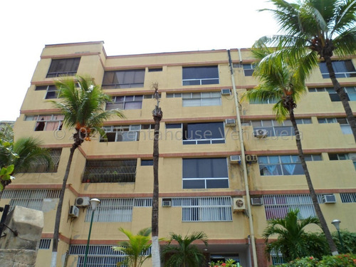 Imagen 1 de 15 de Apto. En Venta Playa Grande #23-14062 Johana Blan 04123368346