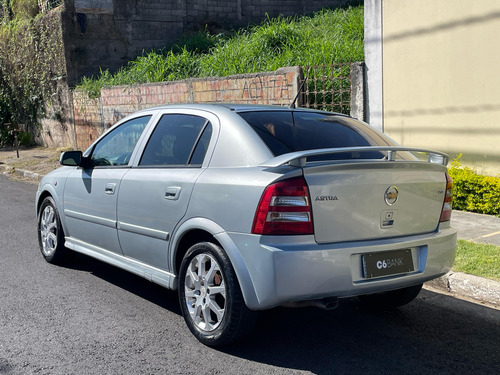 Chevrolet Astra 2.0 Advantage Flex Power Aut. 5p 121 hp