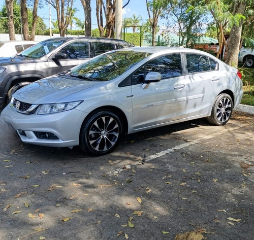 Honda Civic 2.0 Lxr Flex Aut. 4p