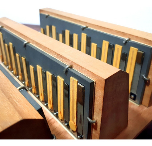 Imagem 6 de 7 de Bandoneon D'quandt - 142 Tons - Instrumento Novo