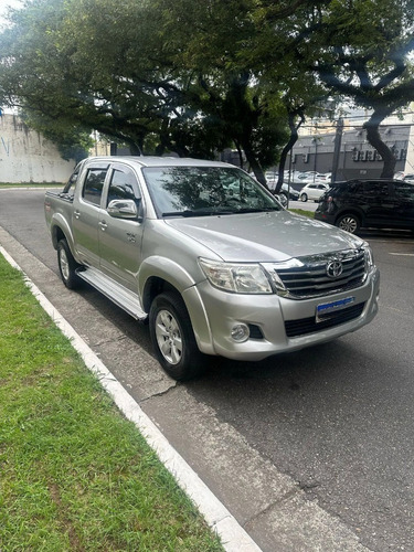 Toyota Hilux 2.7 SRV 4X4 CD 16V FLEX 4P AUTOMÁTICO