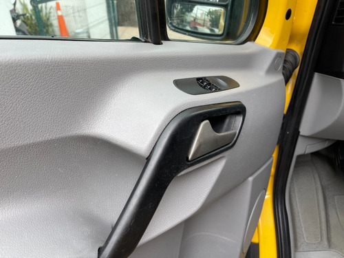 Imagen 6 de 8 de Volkswagen Crafter Cargo Van 3.8 T 2015 Credito O Contado