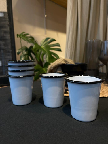 Imagen 3 de 4 de Vasos Enlozados