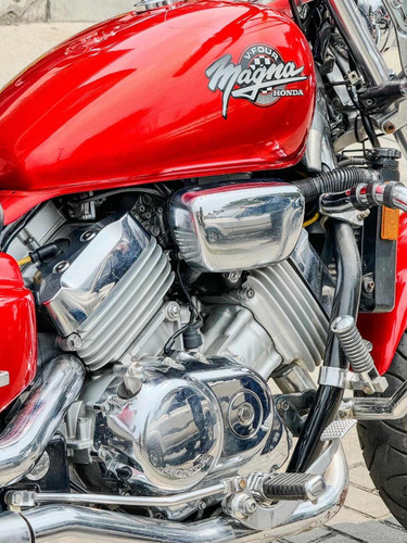 Honda Magna 750 Tour