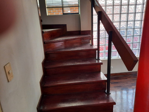 Imagen 8 de 20 de Hermosa Casa Familiar, Excelente Ubicación, ¡lista Para Mudarse!