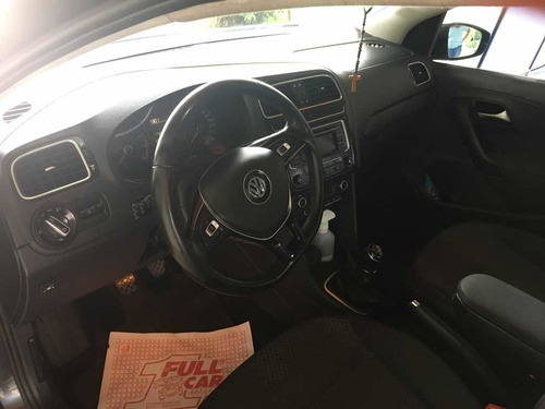 Volkswagen Polo 1.6 Comfortline 2016
