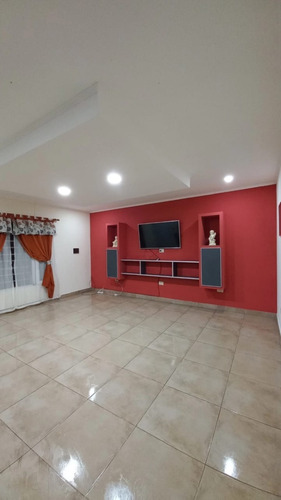 Imagen 6 de 16 de Venta Excelente Casa En Zona De Quintas En Junín (ba) - Posible Permuta