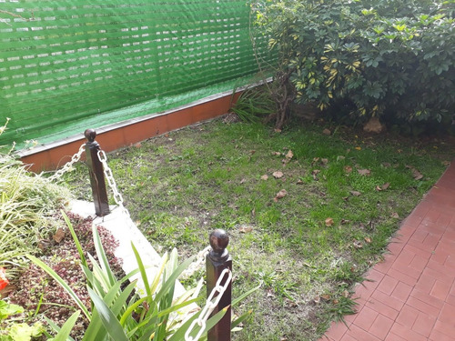 Imagen 2 de 11 de Casa En Venta El Imparcial 1086 Castelar