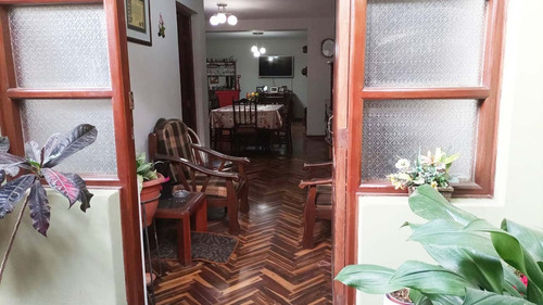 Imagen 6 de 30 de Venta De Casa De 3 Pisos En Urbanización San Roque En Santiago De Surco
