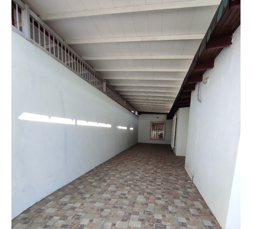 Imagen 3 de 18 de Casa Quinta Urbanización Llano Alto. Biruaca Edo. Apure