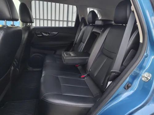 Nissan X-Trail 2.0 Exclusiv 2 Row Hybrid