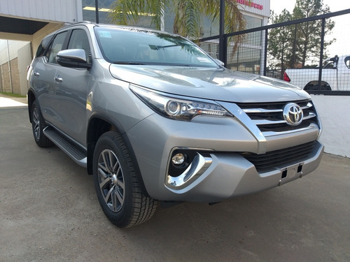 Toyota Sw4 2.8 Srx 177cv 4x4 7as At
