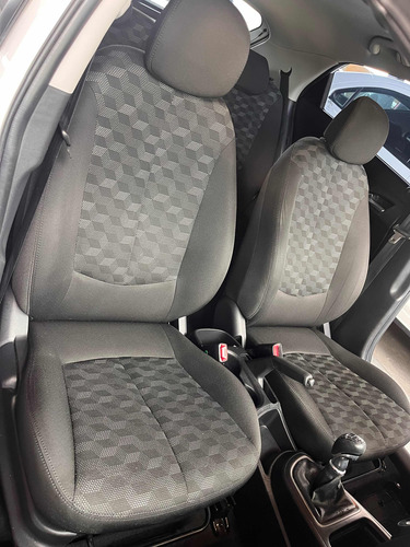 Hyundai HB20 1.6 Comfort Plus Flex 5p