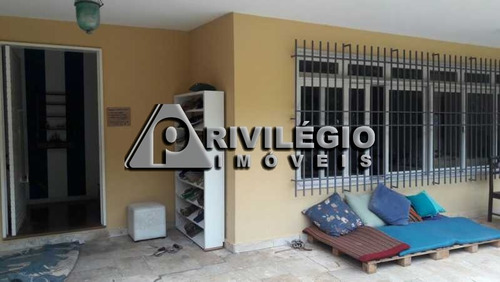 Casa De Rua À Venda, 8 Quartos, 3 Suítes, Cosme Velho - Rio De Janeiro/rj - 11323