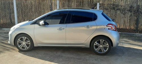 Peugeot 208 2014 1.6 16v Griffe Flex Aut. 5p