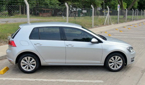Imagen 6 de 25 de Volkswagen Golf 1.4 Tsi Dsg 2016 Gris Plata - 126.000 Kms