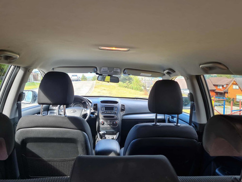 Imagen 5 de 8 de Kia Sorento Automático