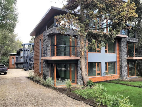 Departamento En Venta Ubicado En Belgrano, Bariloche