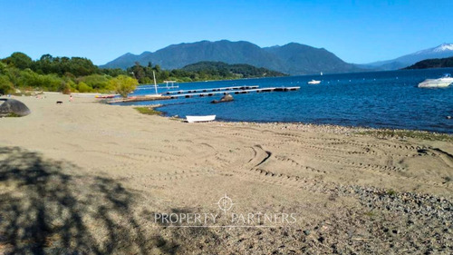 Casa En Exclusivo Condominio En Panguipulli