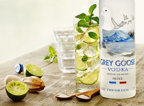 Vodka Grey Goose 1750ml Botellon Magnum En Estuche