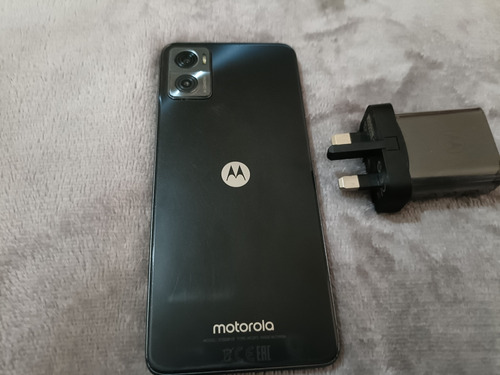 Celular Motorola E221 Negro