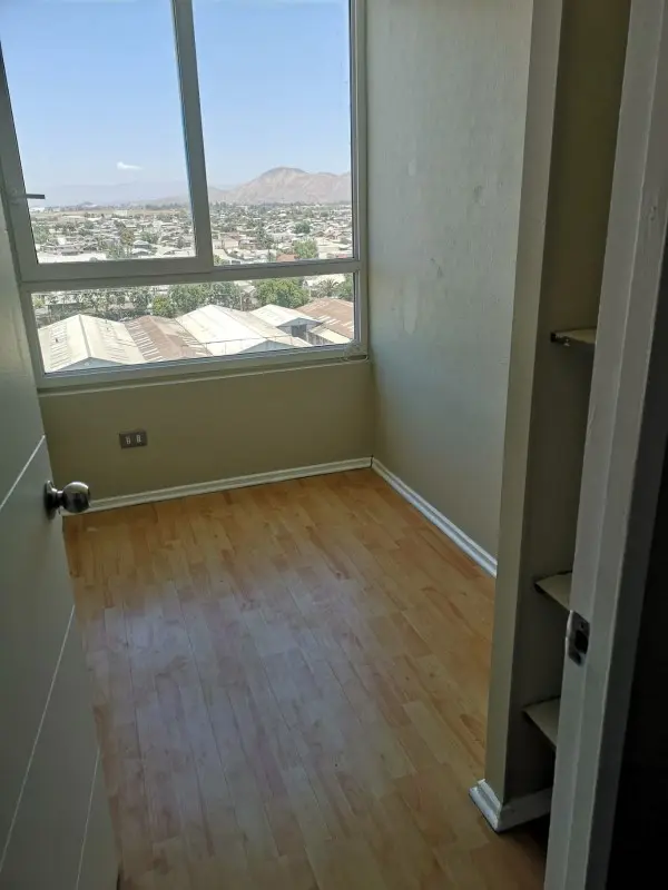 Imagen 4 de 12 de Departamento De 3 Dormitorios Y 2 Baños La Cisterna