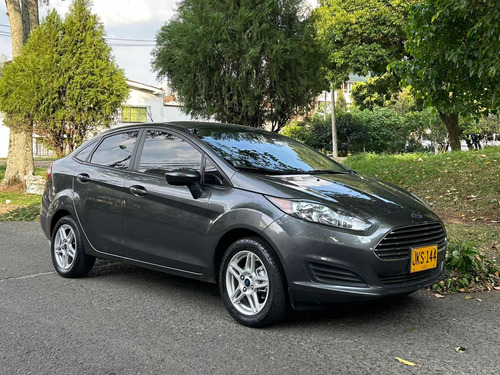 Ford Fiesta 1.6 Sportback Se